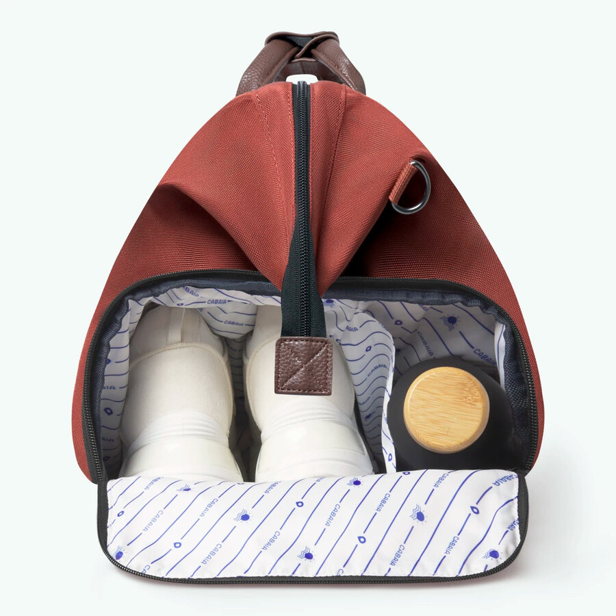duffle adventurer san cristobal